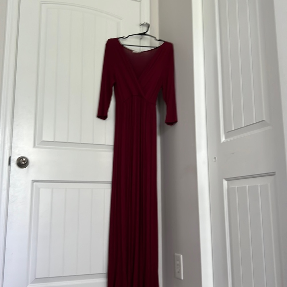 This is a burgundy maternity dress bought from Amazon brand COCo USA , size -M